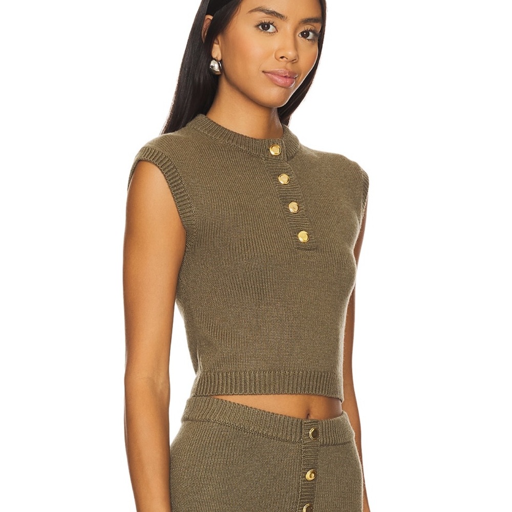 Lovers and friends Ayden top in hunter green - Picture 2 of 8